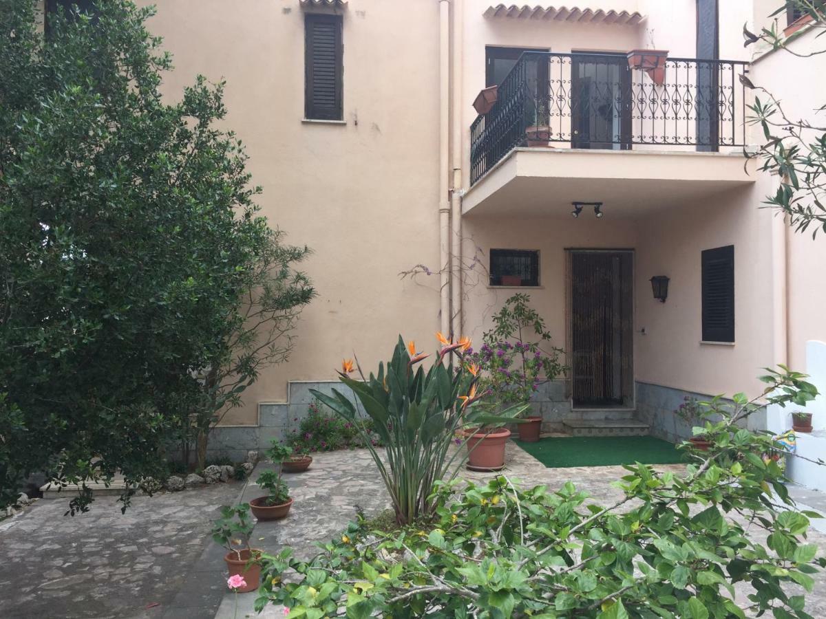 سان فيتو لو كابو B&B Villa Il Carrubo المظهر الخارجي الصورة